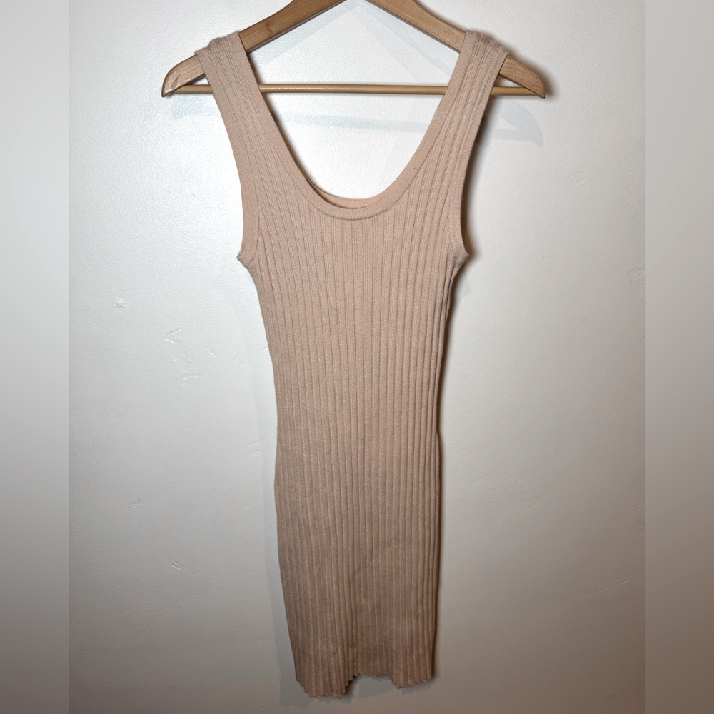 BB Dakota Bodycon dress in Alabaster size medium New With Tags NWT